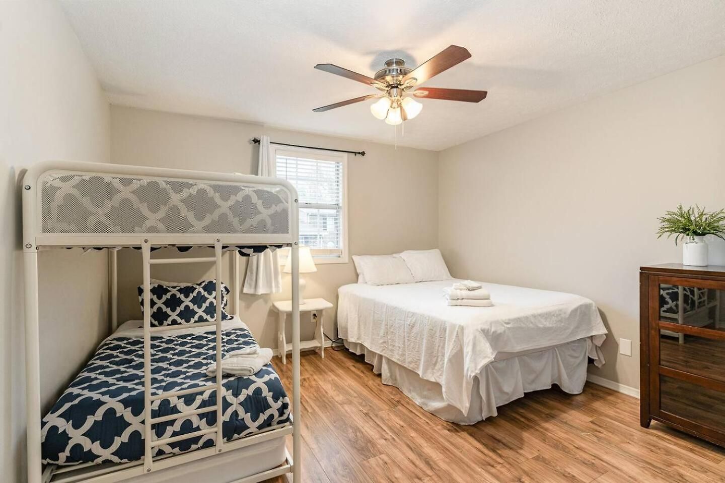 Freshly Renovated - Minutes From Downtown & Bna Nashville