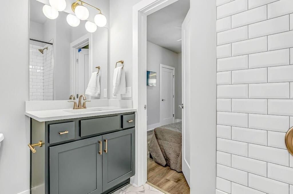 2 Townhomes - Sleeps 24-rooftop Patios Holiday home Nashville