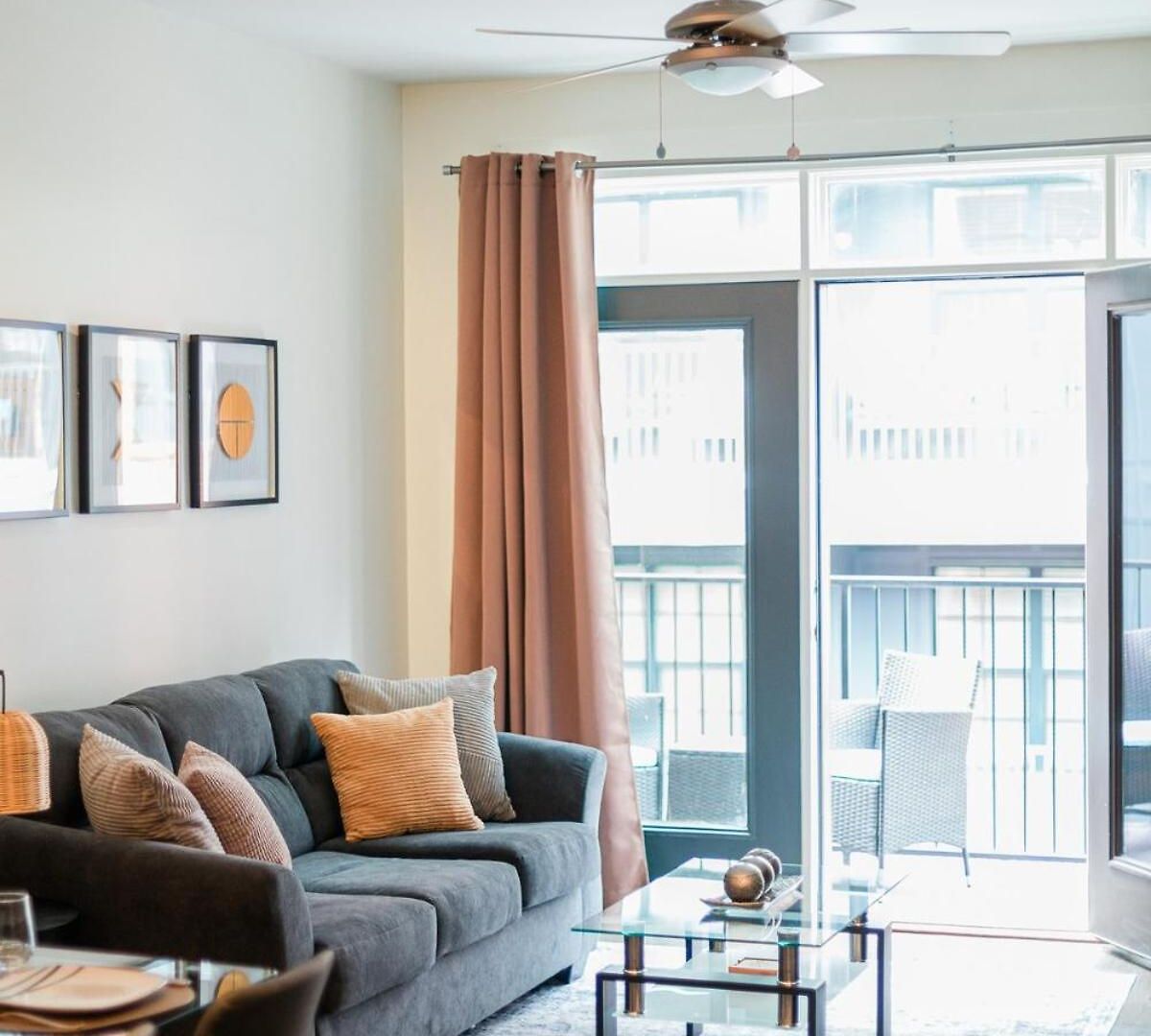Apartment Modern Germantown - Walkable, Quiet &