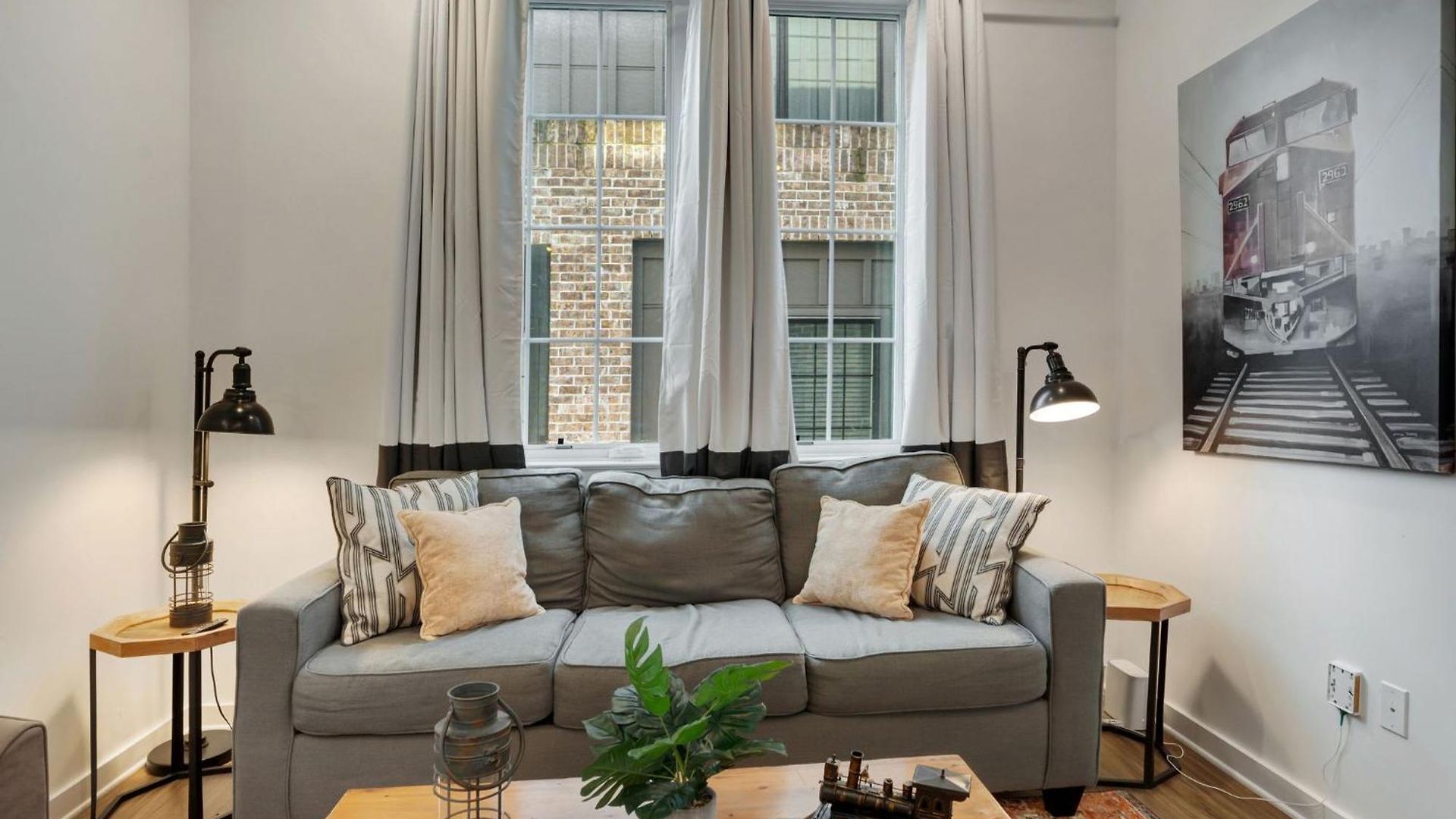 Group Getaway - 2 Homes Rooftops 28 * Nashville