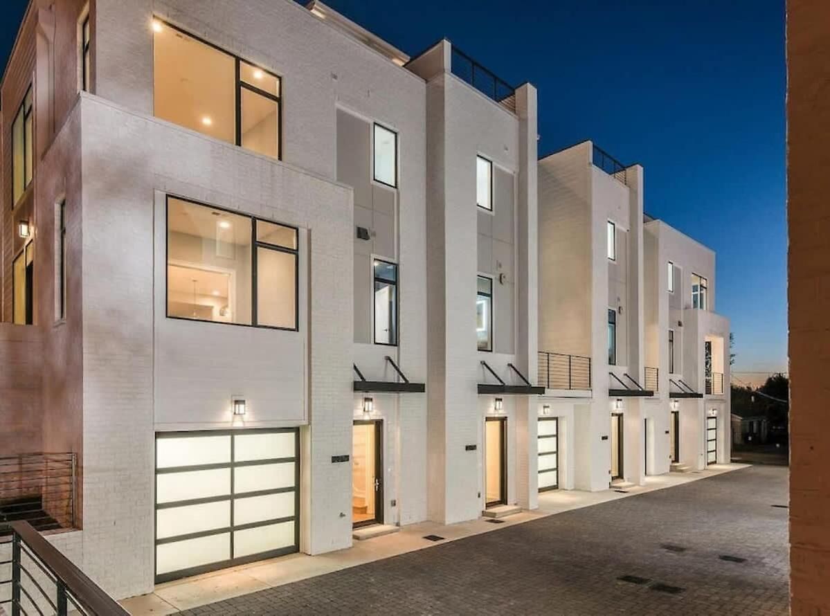 Daydream At The Gulch - Rooftop Movies With A View Holiday home *