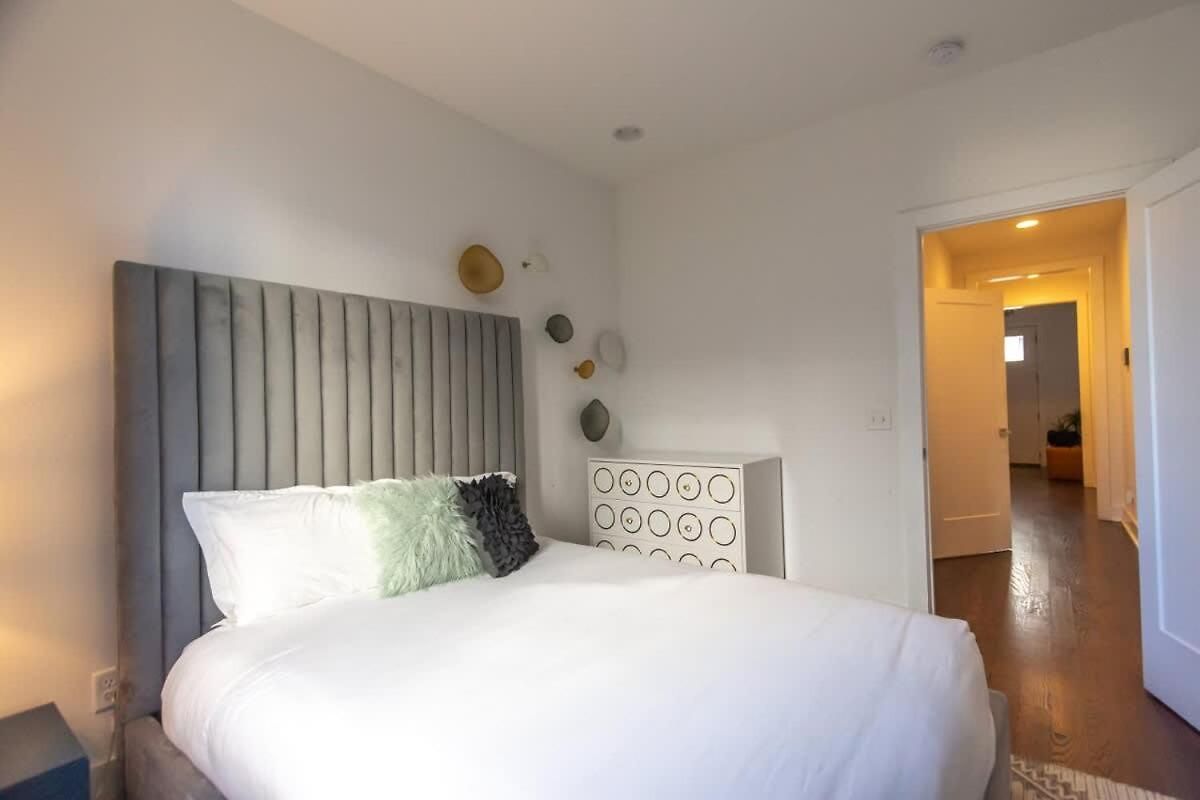Commodore At The Gulch - Private Rooftop With Views Holiday home