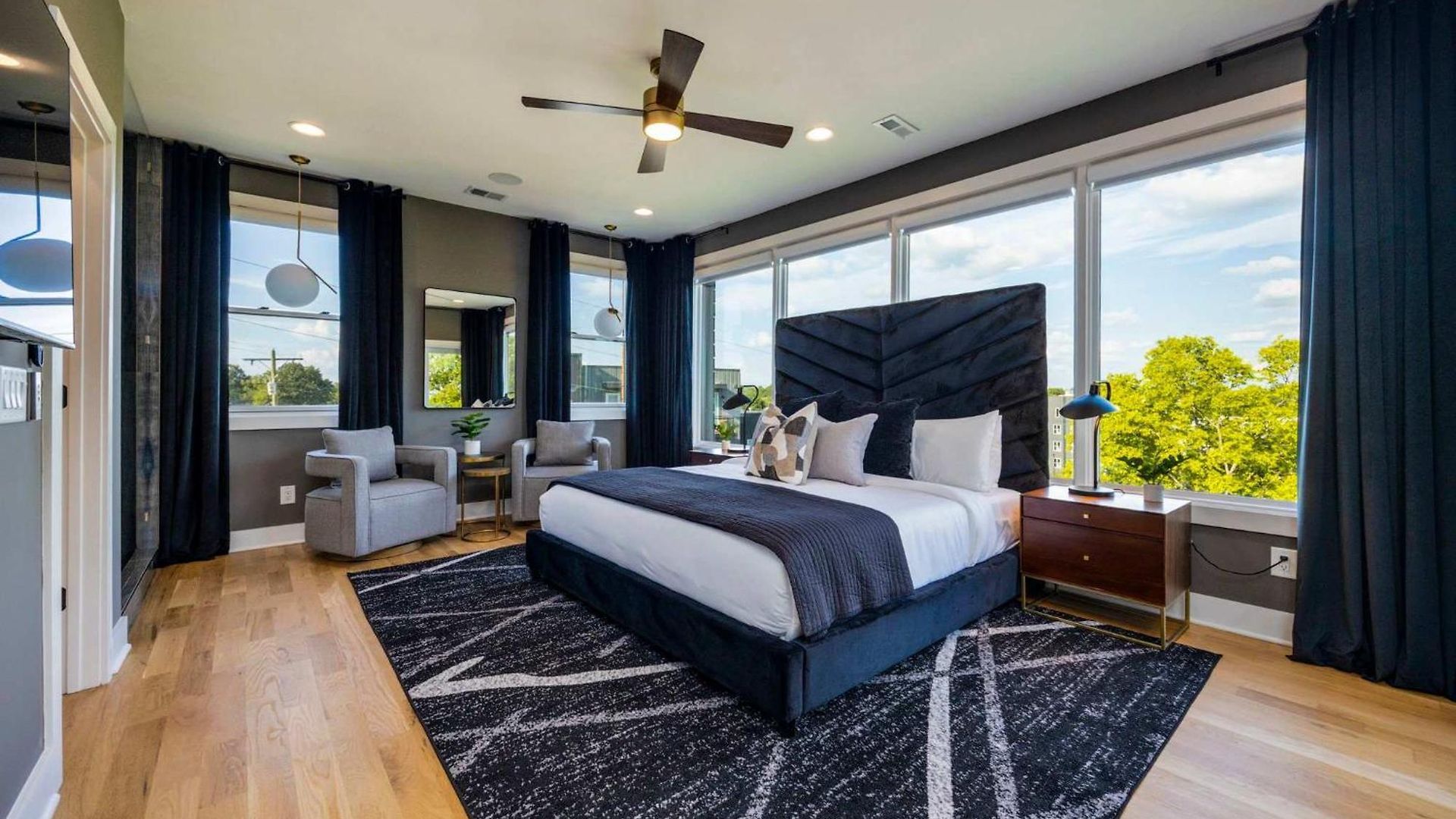 Modern Stunner 5 Min To Dt Hot Tub Rooftop Views *