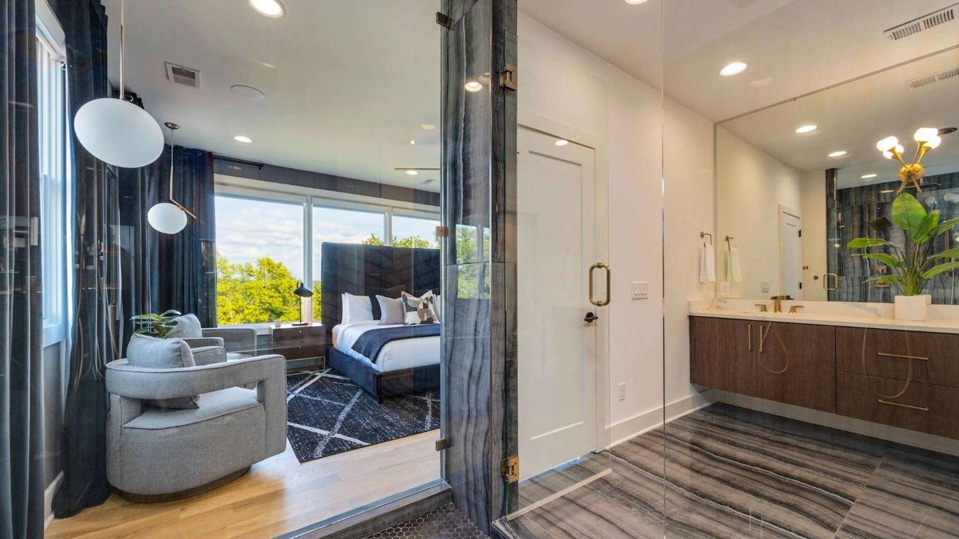 Modern Stunner 5 Min To Dt Hot Tub Rooftop Views Holiday home Nashville