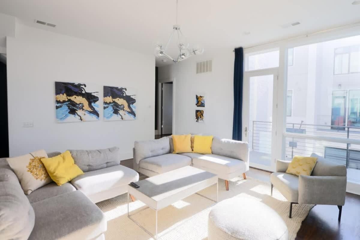 Encore Estates - Sleeps 16 - Two Rooftops With View Nashville