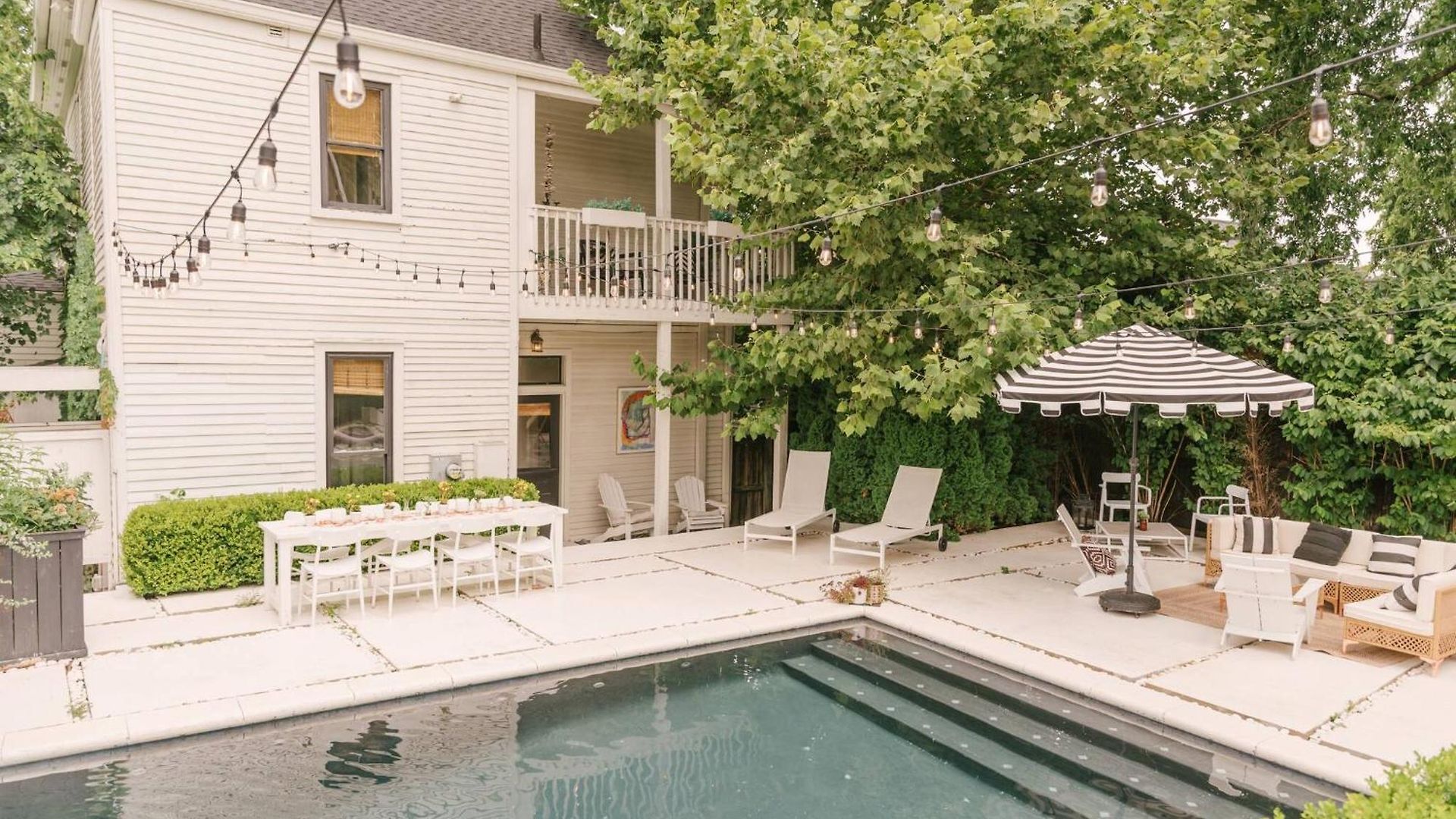 Historic Gem: 4 Bedroom With Pool, Walk To Hotspots Holiday home