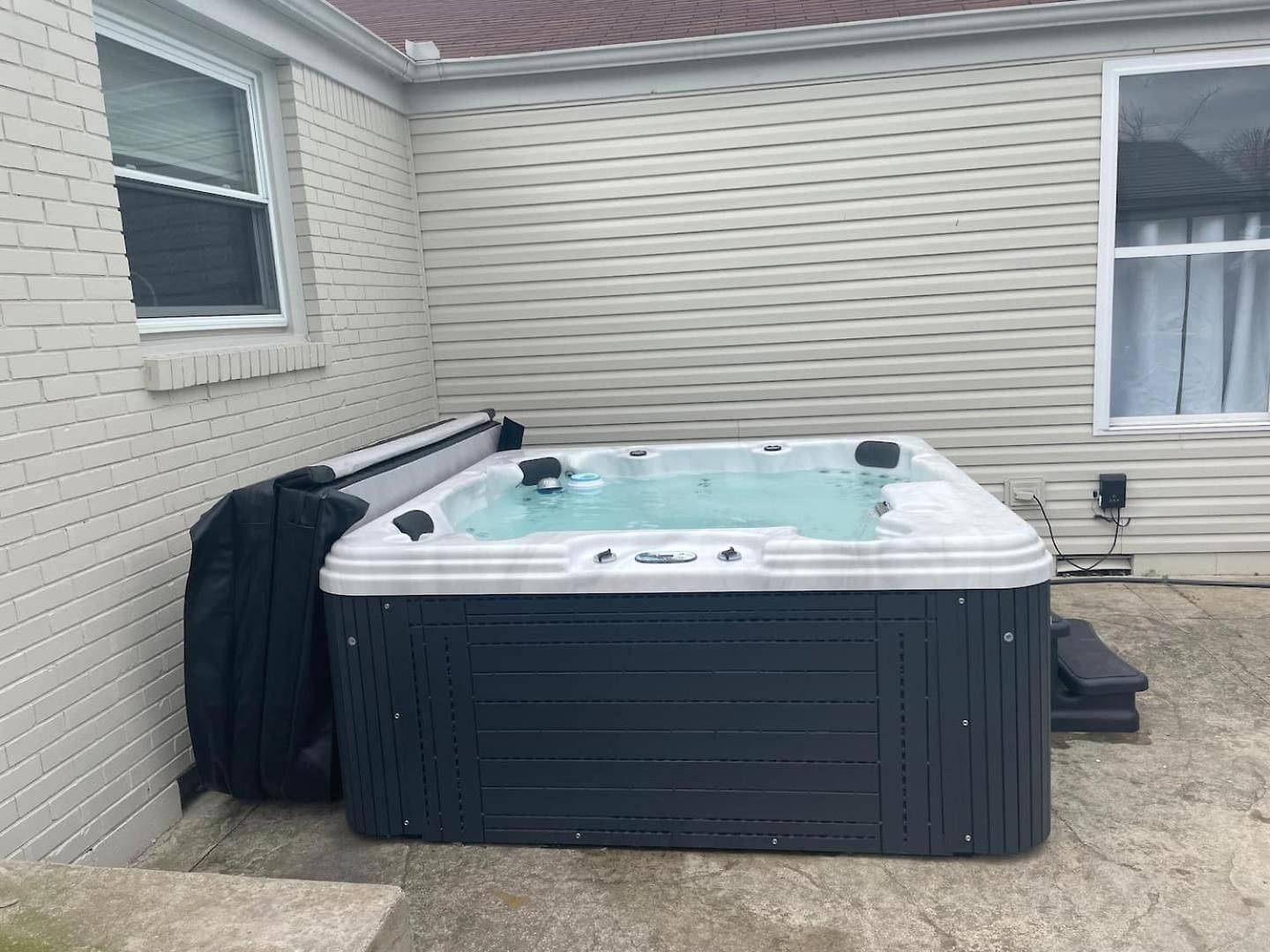 Oasis Of Nashville, With A Pool And Hot Tub ! Holiday home