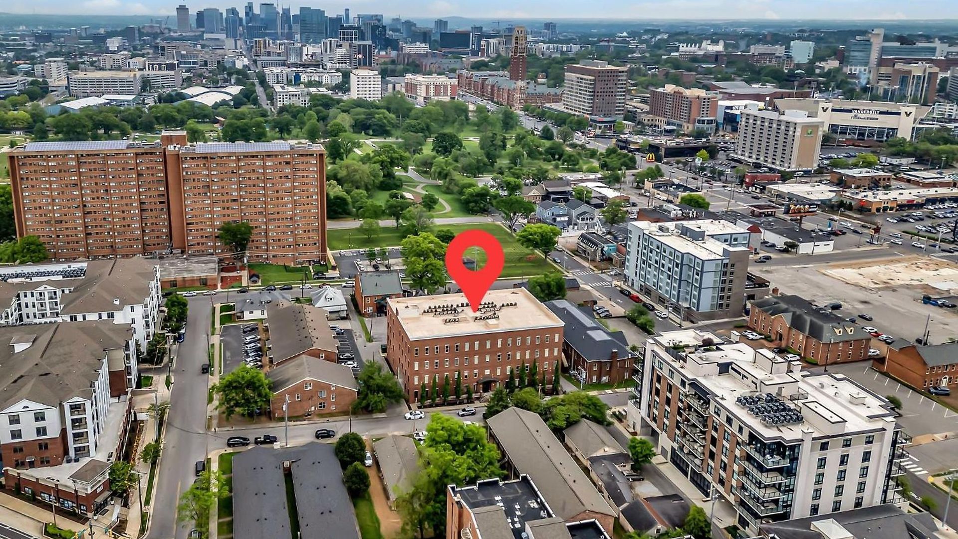 Fabulous Nashvegas Loft Retreat Near Vandy Off West End Mins To Broadway *