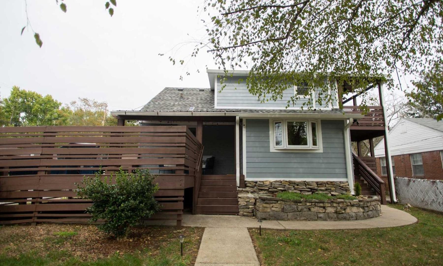 Cozy Close To Opry & Downtown Large Deck Nashville