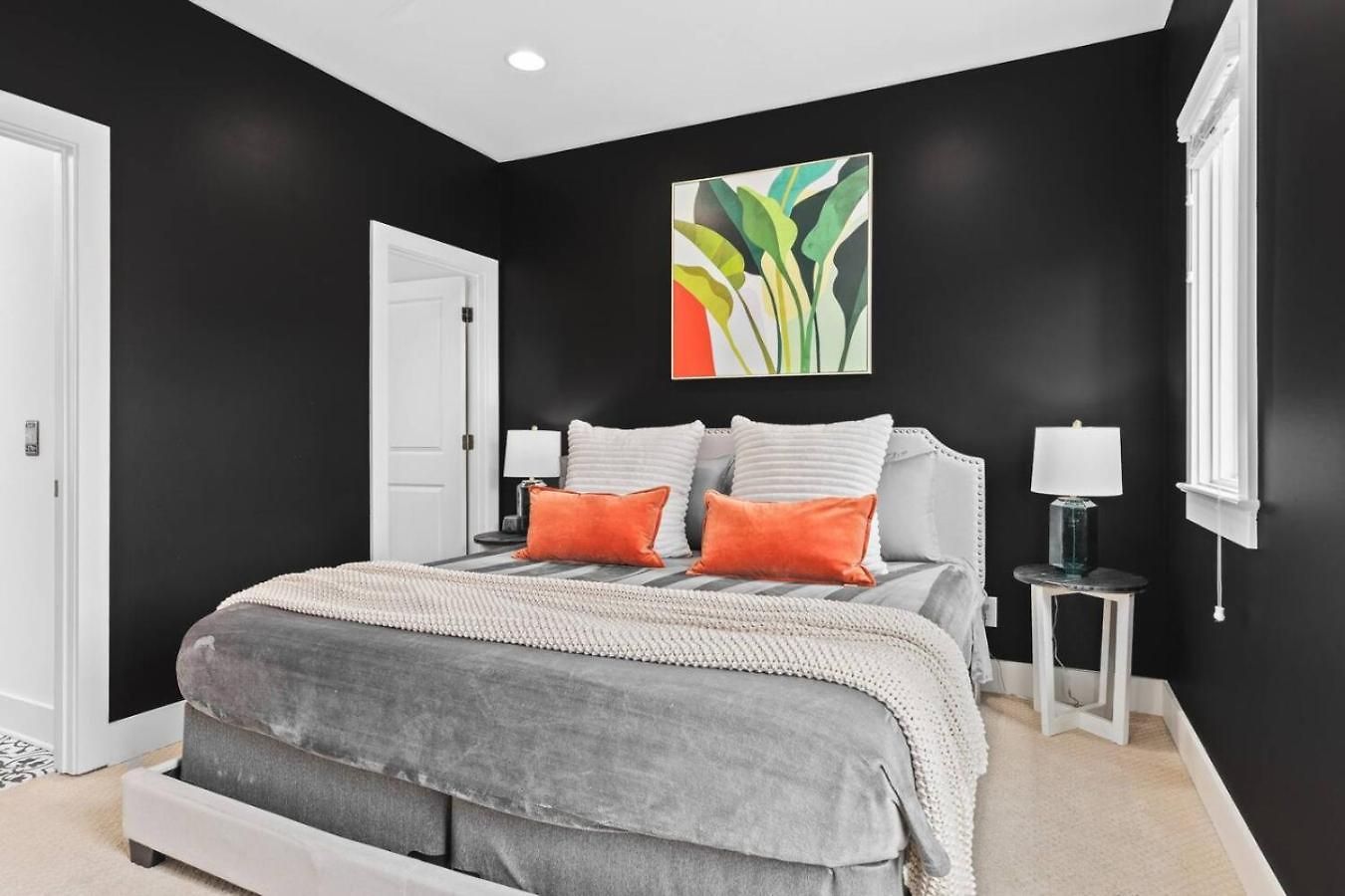 Two Adjacent Homes By 12 South And Belmont That Sleeps 24 Nashville
