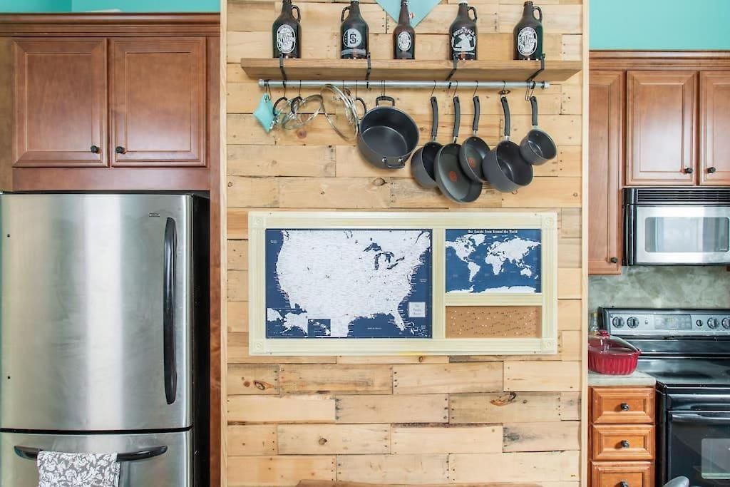 Eclectic Pet Friendly In East Nashville