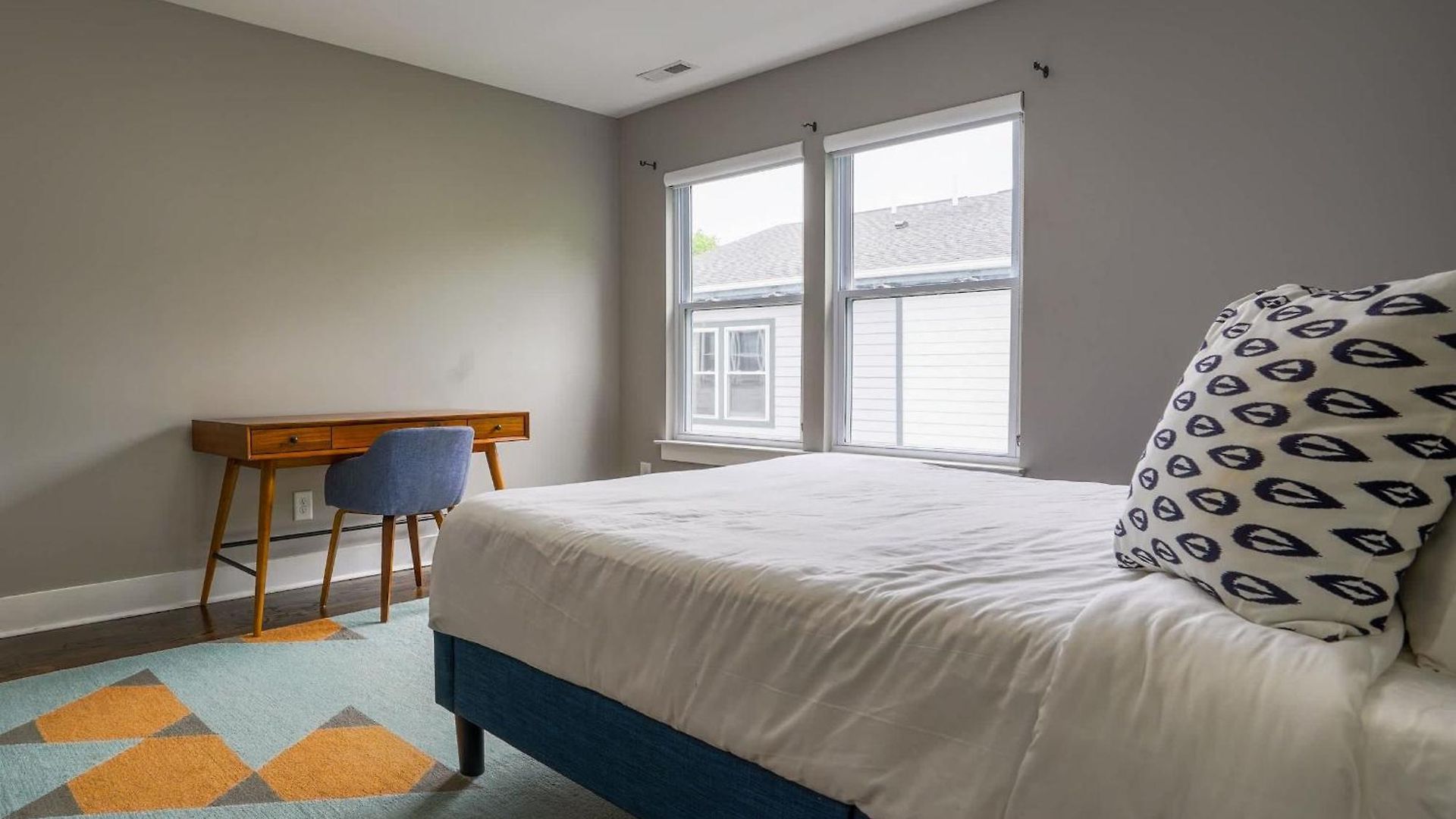 Chic Townhome In Trendy East Nash Holiday home