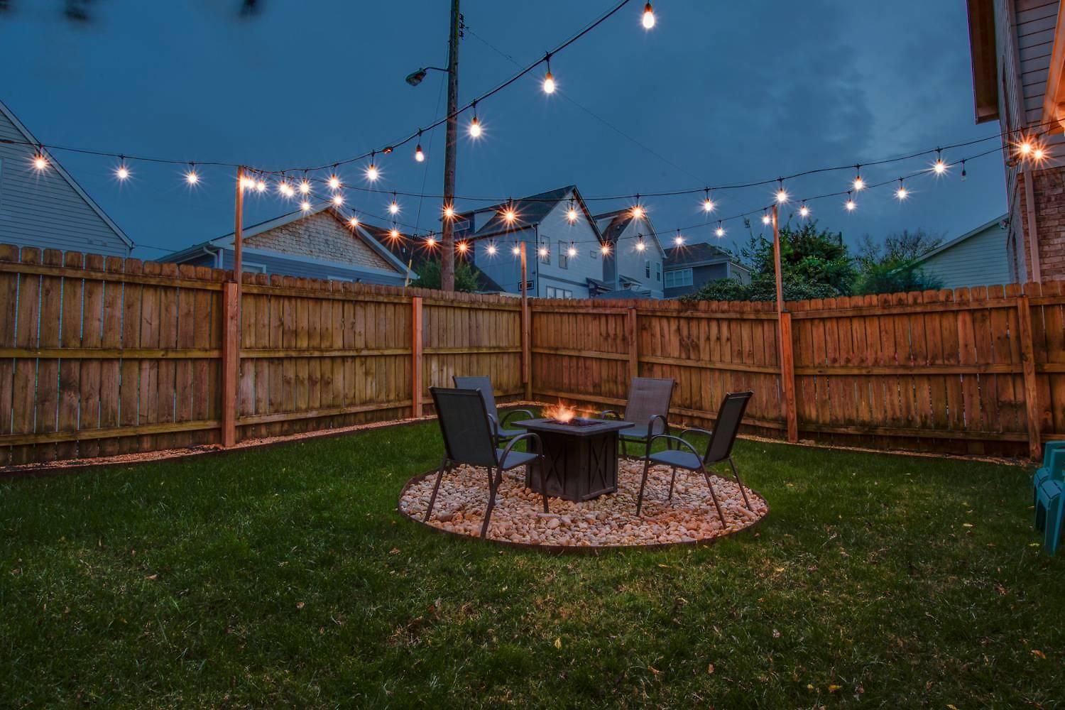 Private Backyard - Near Bicentennial Park Holiday home
