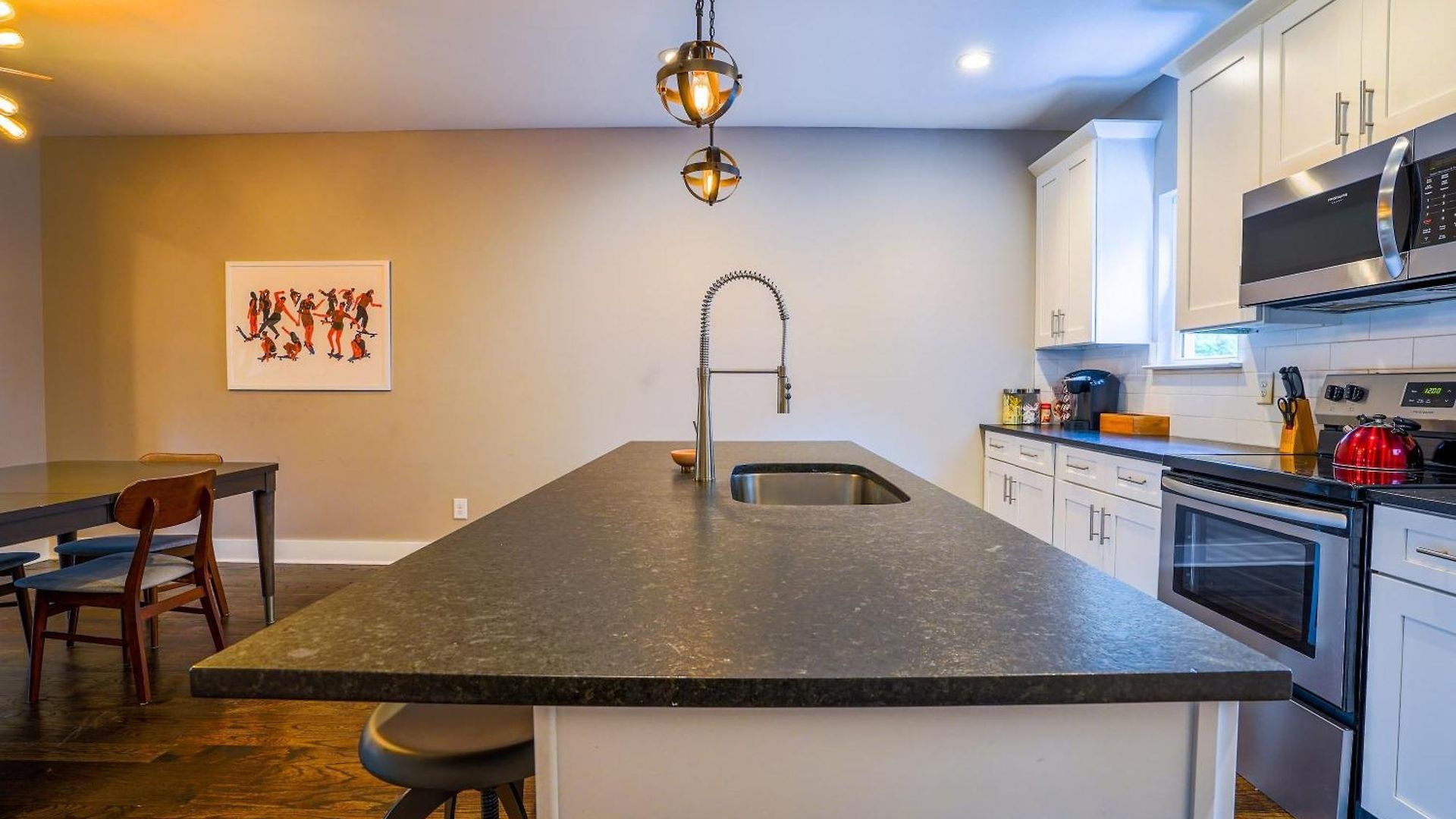 Side By Side Townhomes In East Holiday home