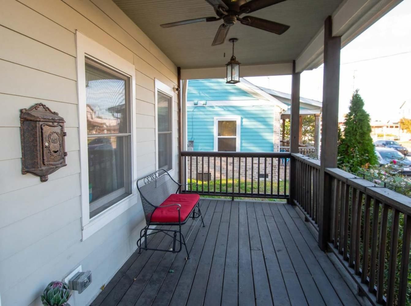Perfect For Groups - Fenced-in Yard Pet Friendly