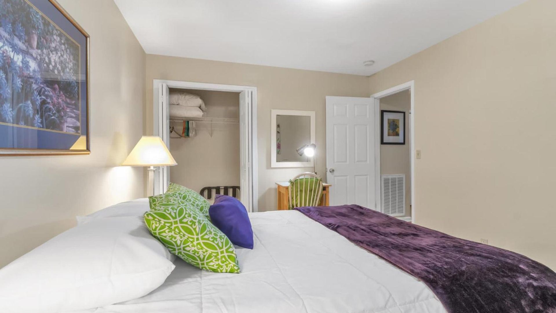 Cozy 3 Bdr In West L Close To Tsu *