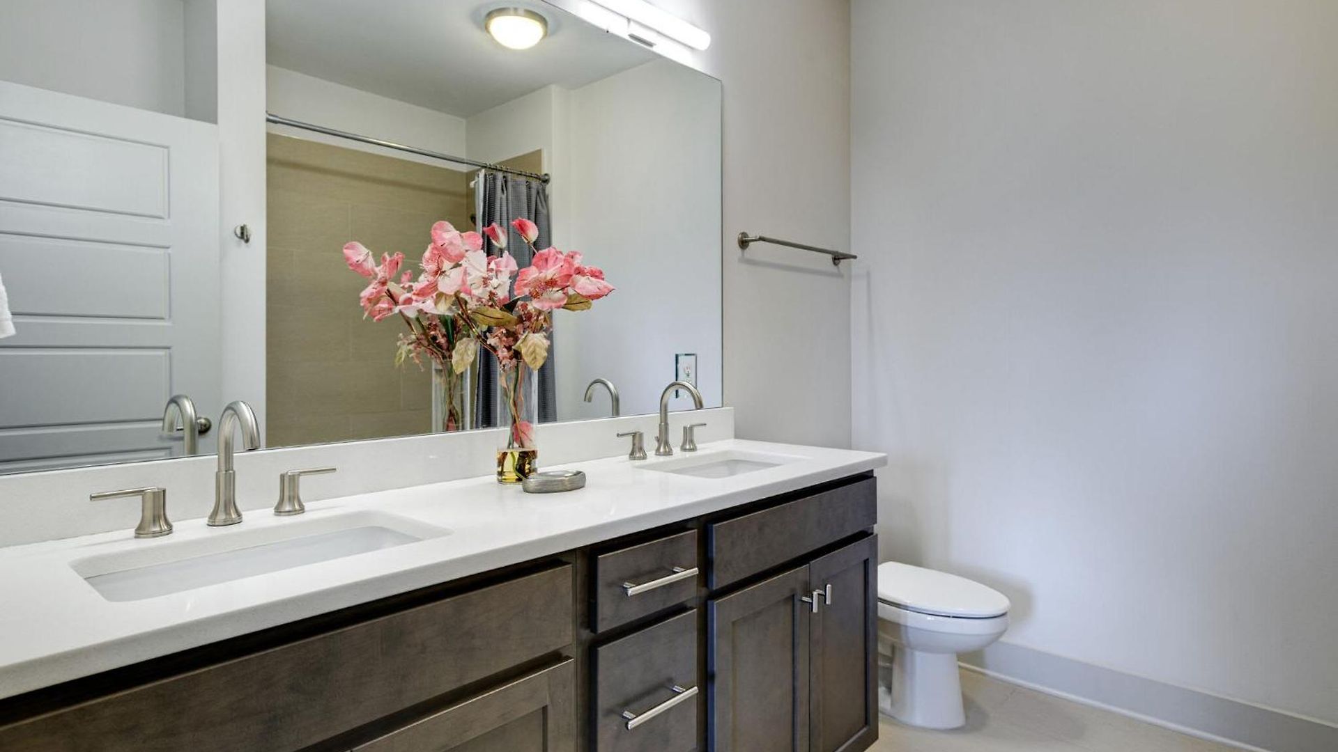 Quiet - Prime Locale Within Mins To Dt * Nashville