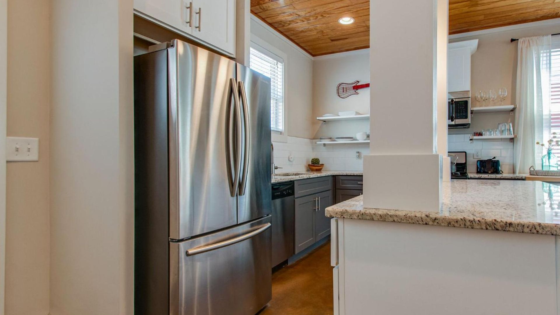 Charming - Near Dt Pet Friendly Holiday home *