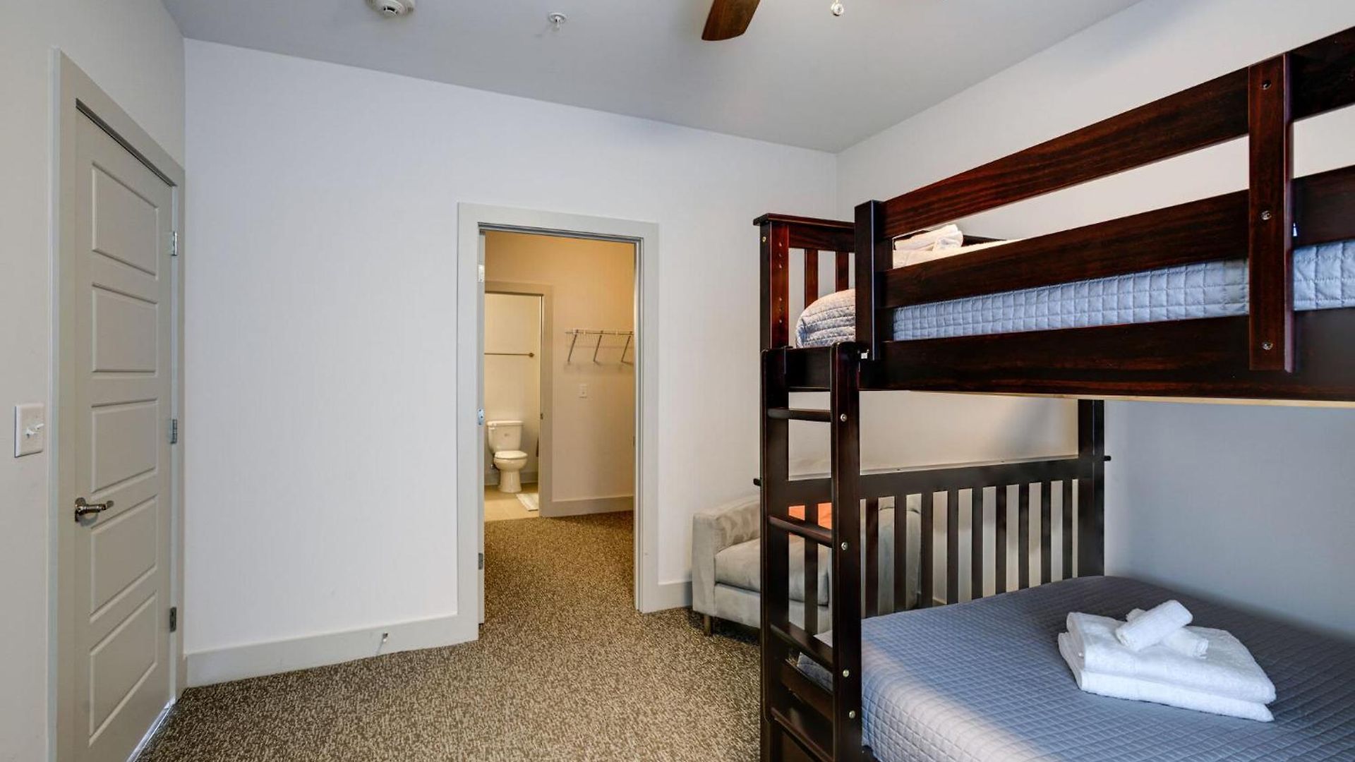 Quiet - Prime Locale Within Mins To Dt * Nashville