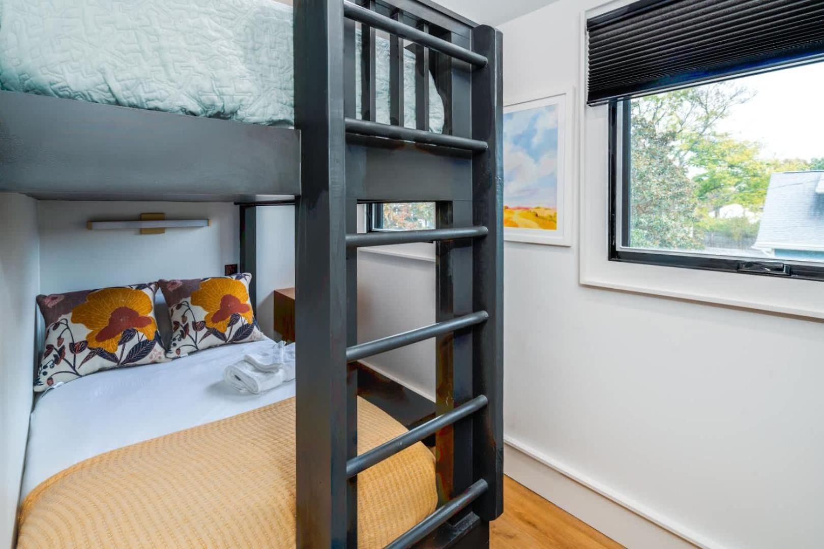 Stylish Modern In Nashville's 12 South *