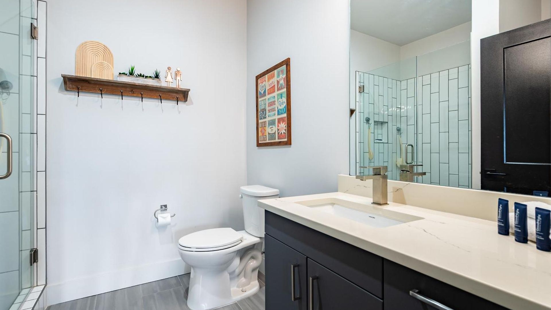 The Odyssey By Avantstay Apartment