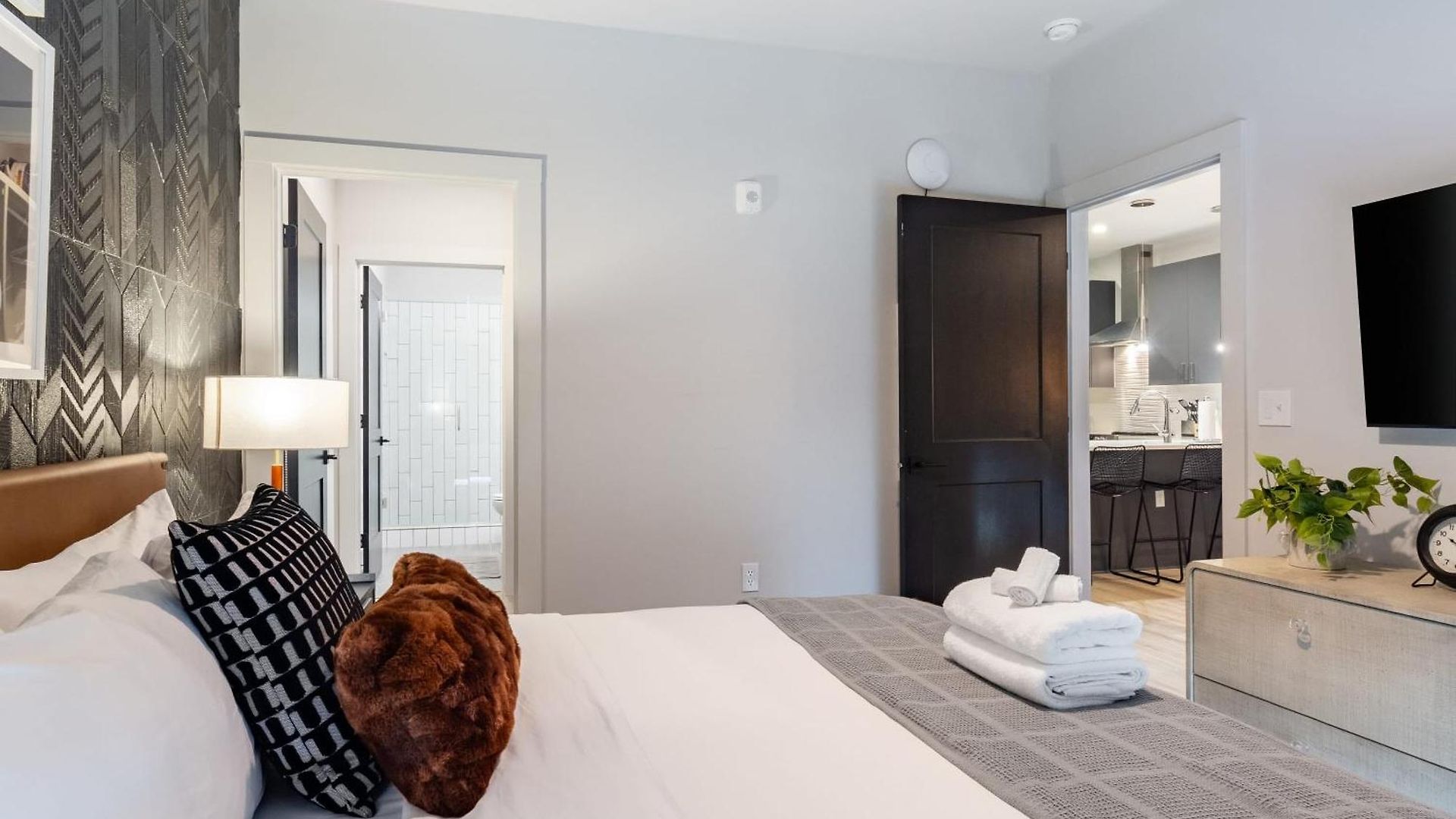 Apartment The Odyssey By Avantstay