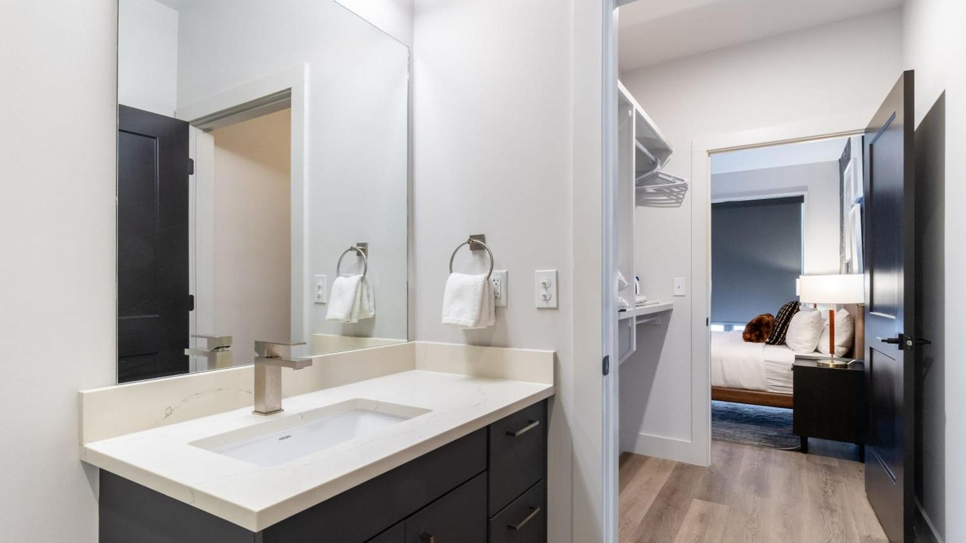 Apartment The Odyssey By Avantstay Nashville