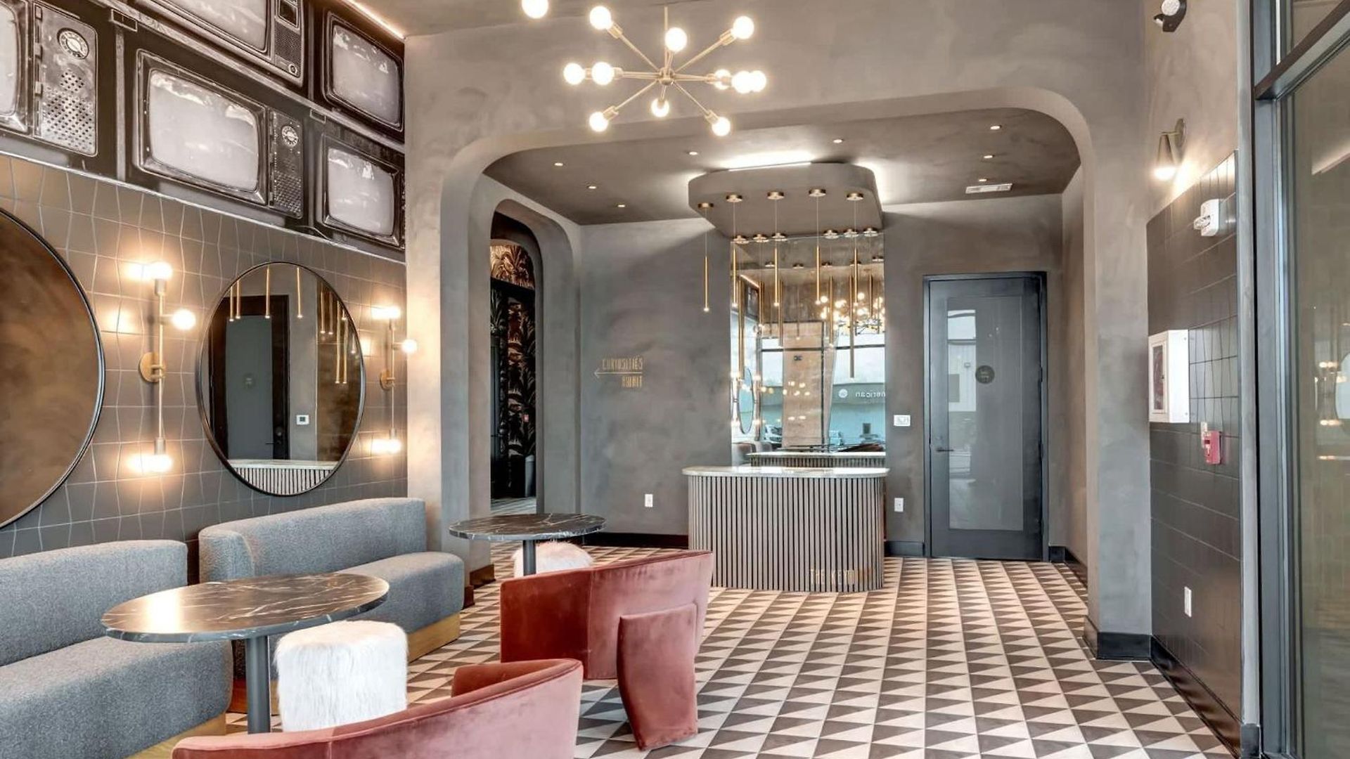 Apartment Penthouse View Flat Modern Design With Balcony Nashville