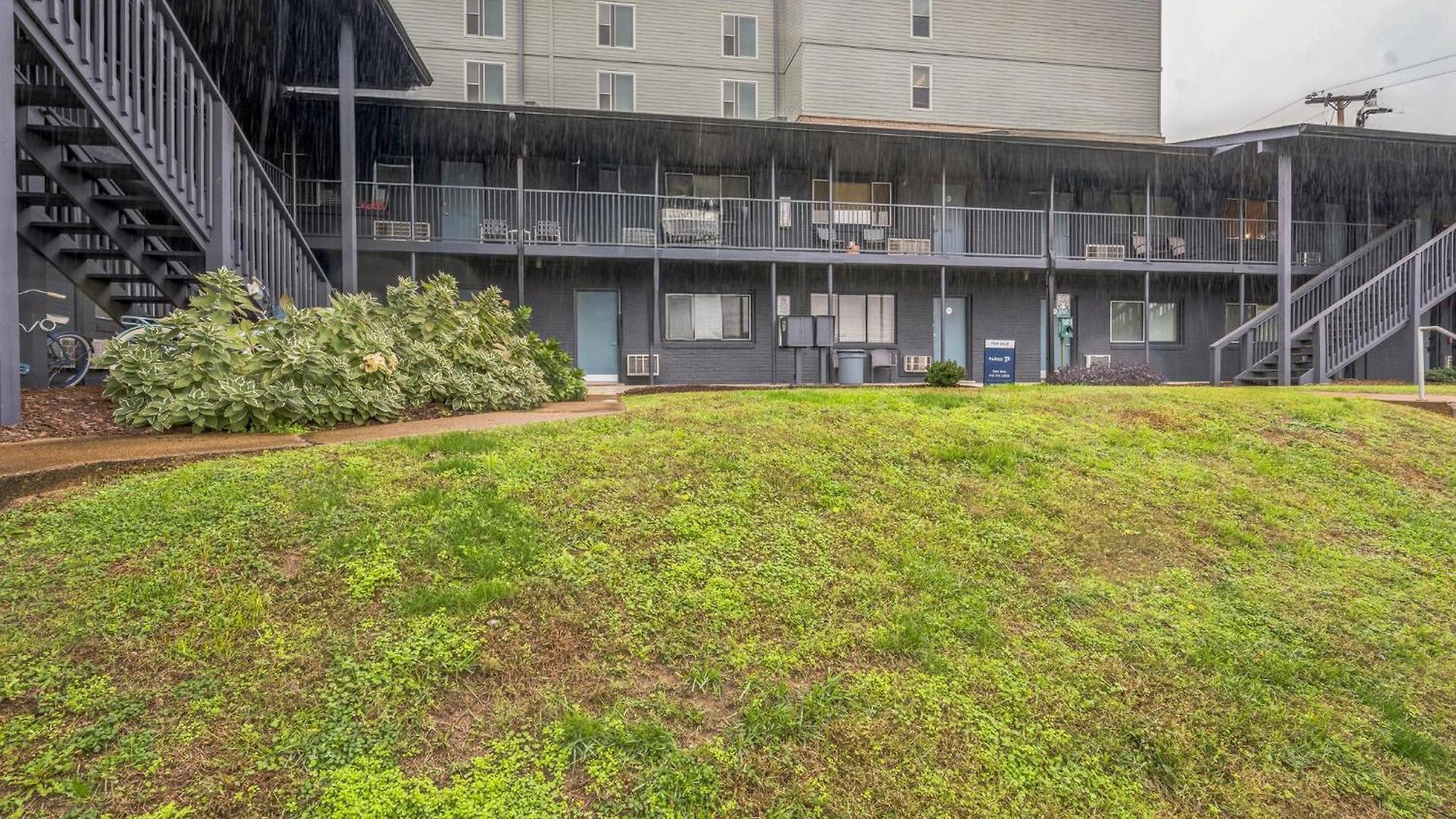 Cozy For 2 Highly Walkable - Close To Dt *