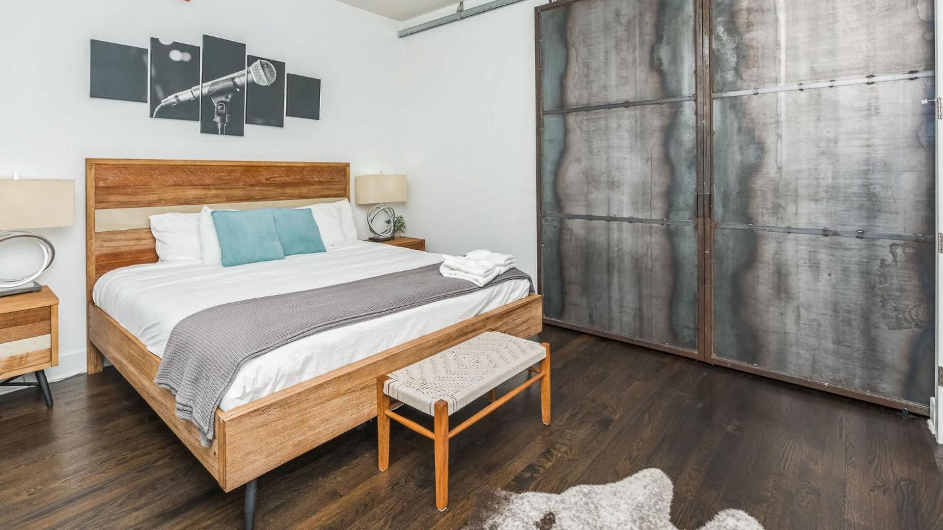Electric Geometric - Fit For 4 Nashville
