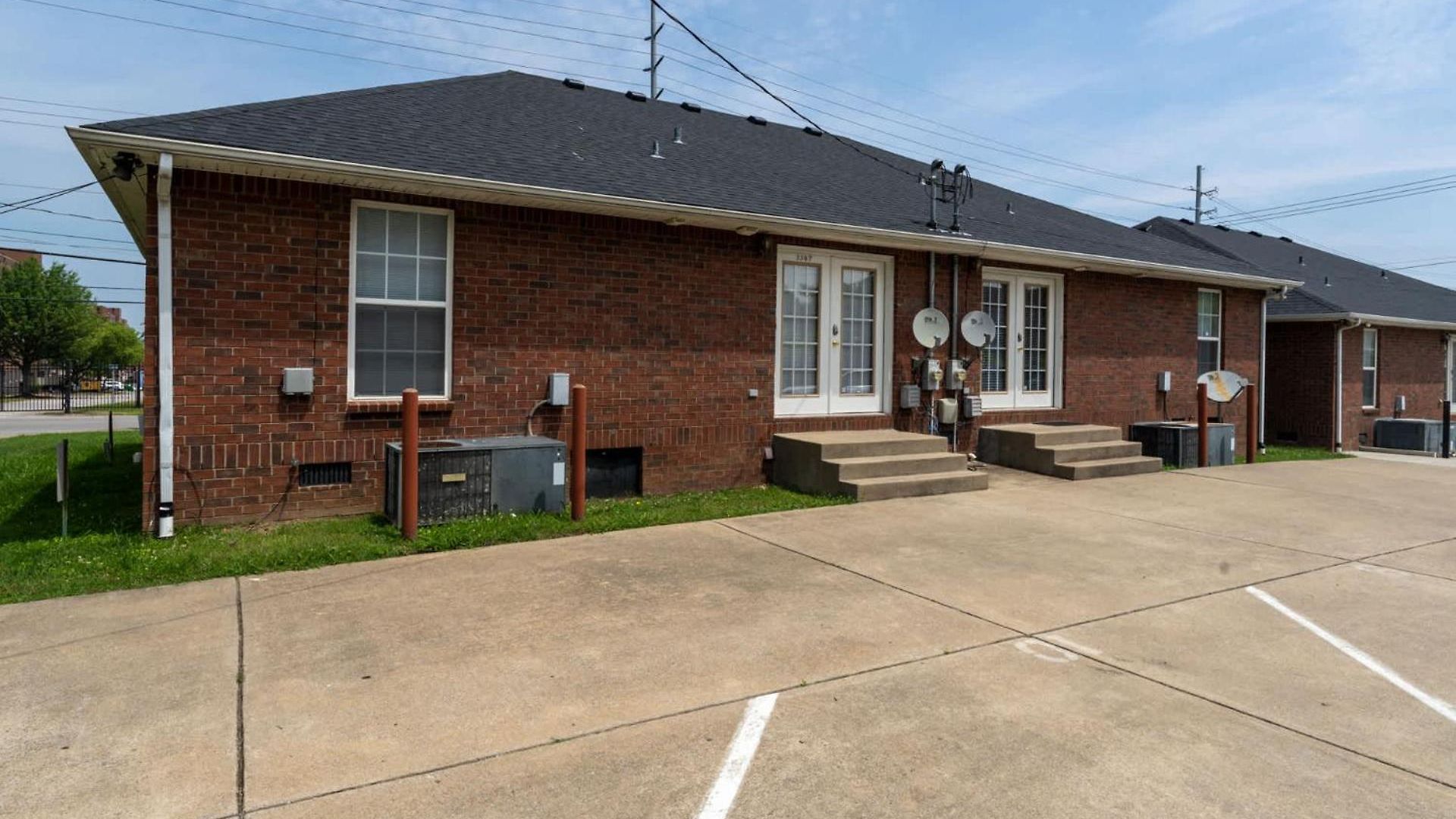 Holiday home Delightful Duplex - Steps Away From Tsu Nashville