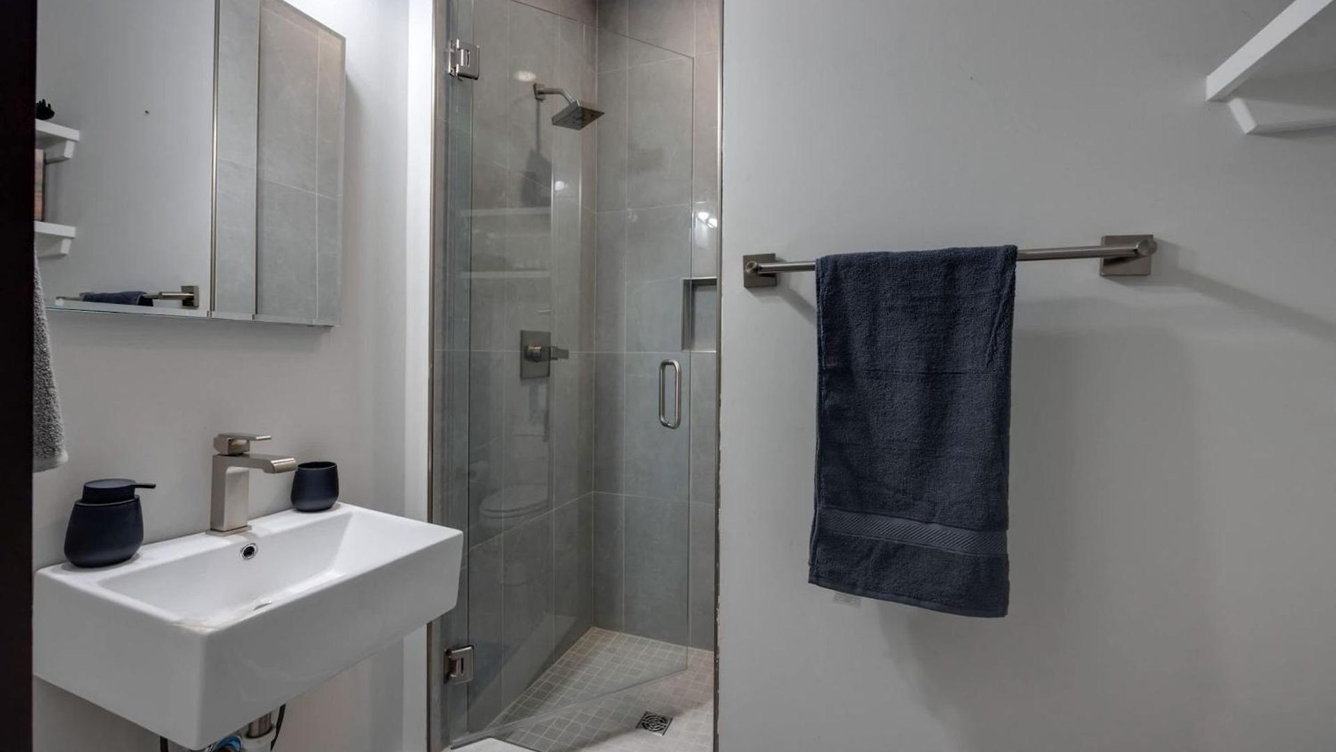 Outlaw Oasis Tranquil 2 Bdr *