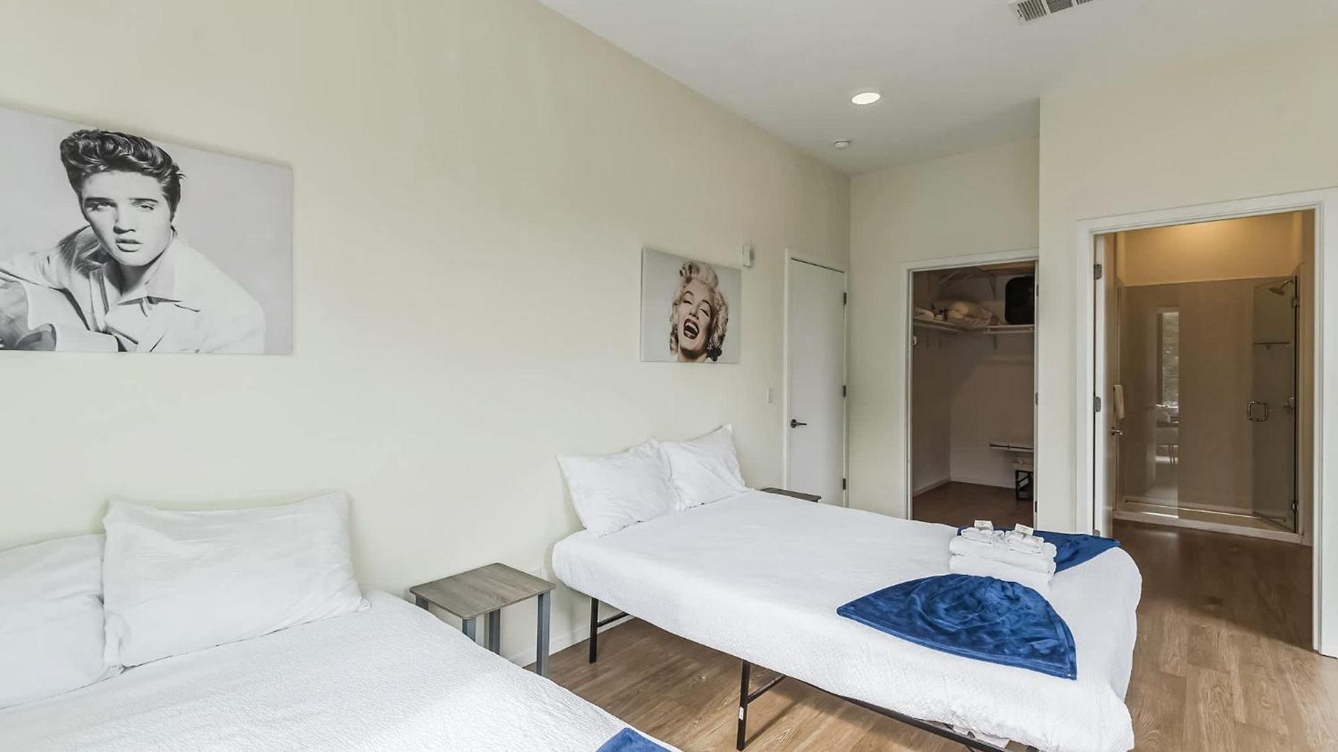 Trendy For 8 In Highly Walkable Neighborhood Holiday home *