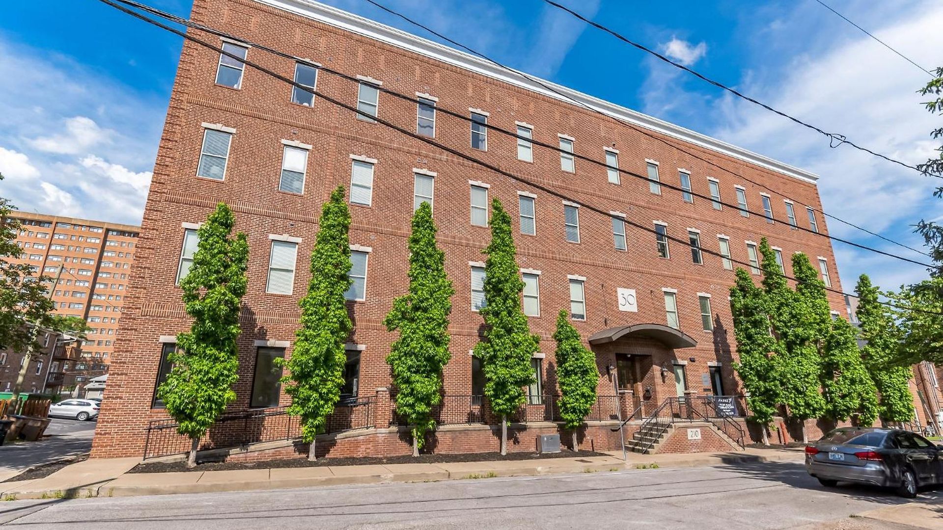 1 Bdr Loft Near The Parthenon * Nashville