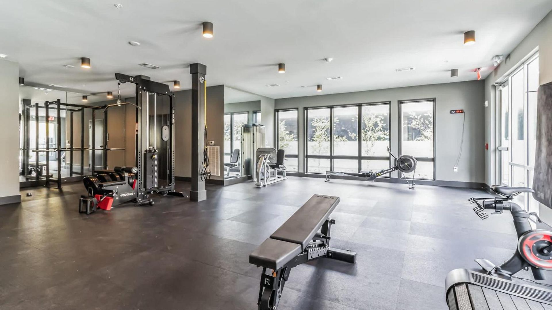 West End Getaway For 5 With Pool * Nashville