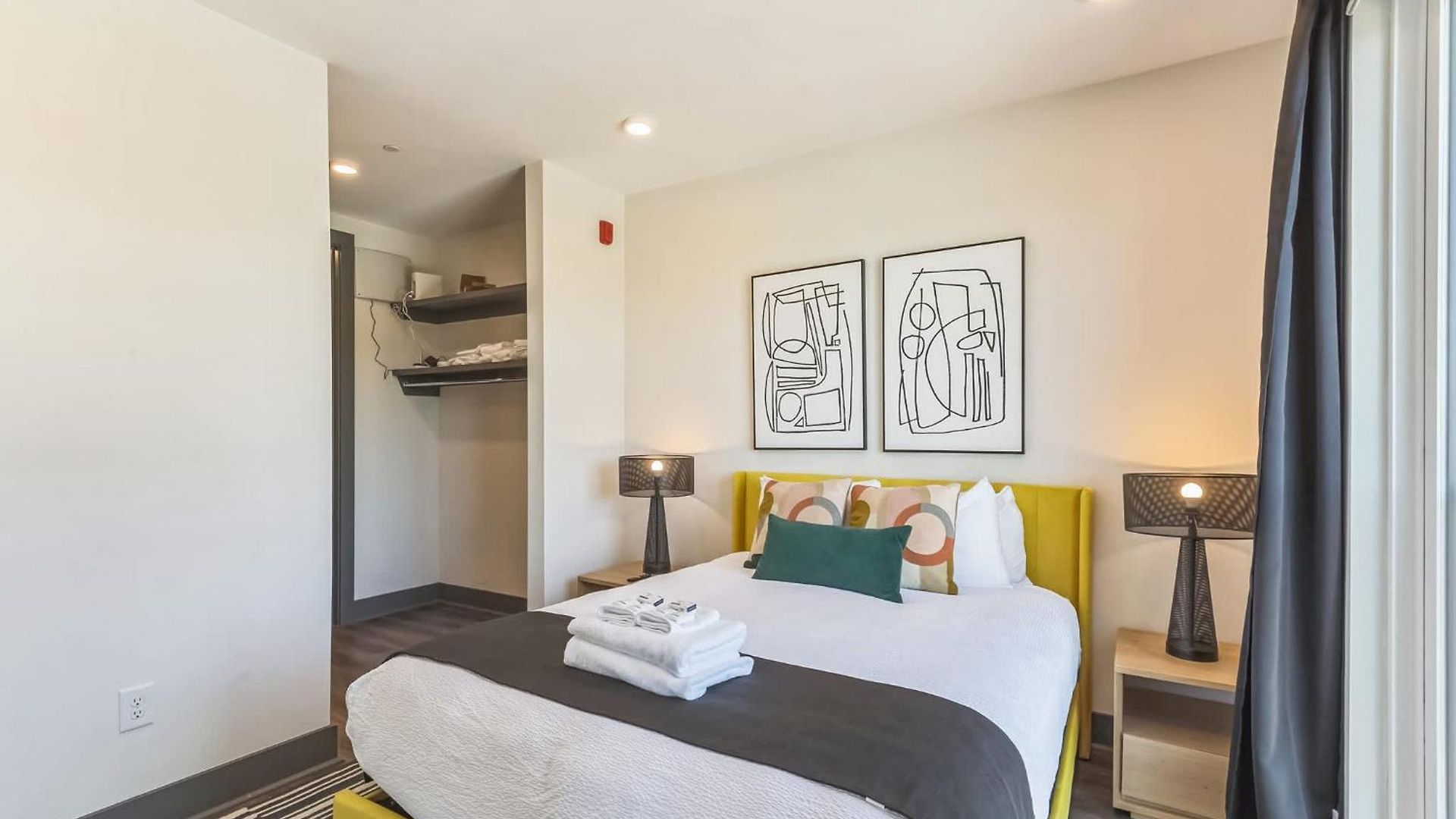 Gorgeous For 8 With Rooftop & Gym Near Dt Apartment Nashville
