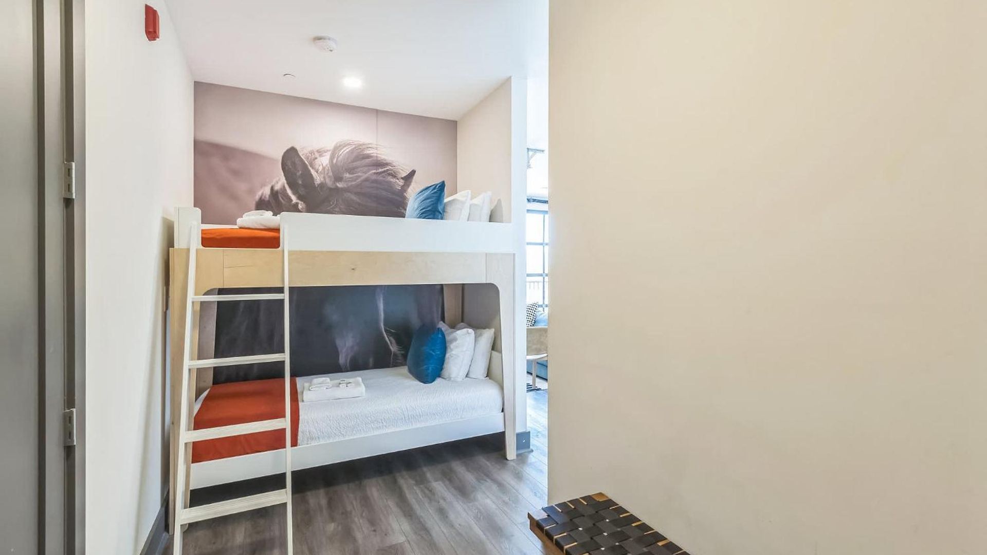 Apartment Gorgeous For 8 With Rooftop & Gym Near Dt Nashville