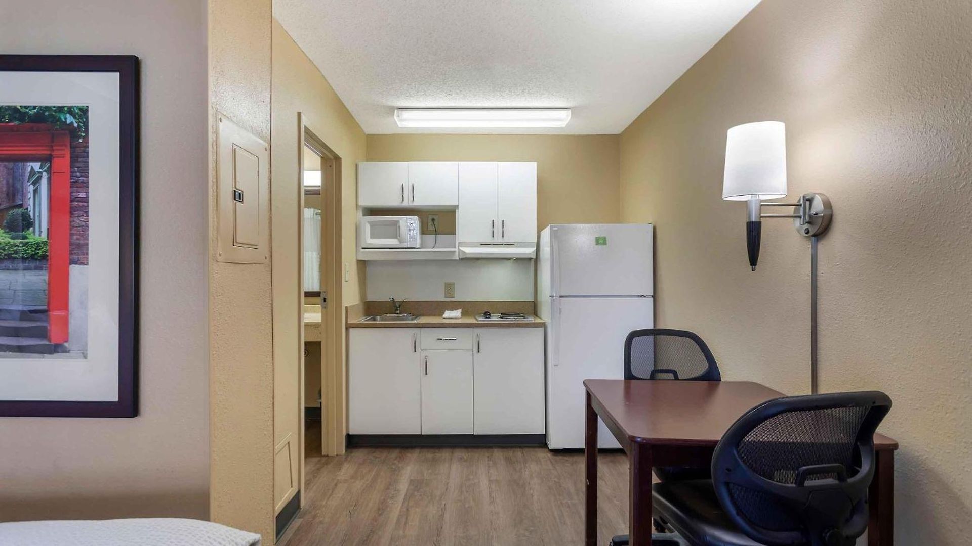 Extended America Select - - Airport Hotel 2*