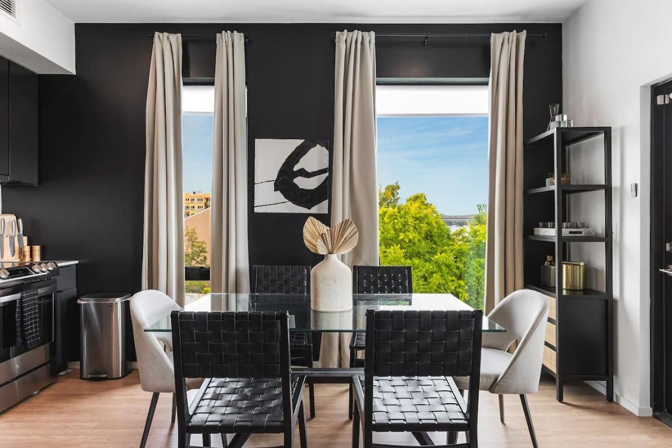 Riverview With Garage And Balcony And Walk Downtown * Nashville