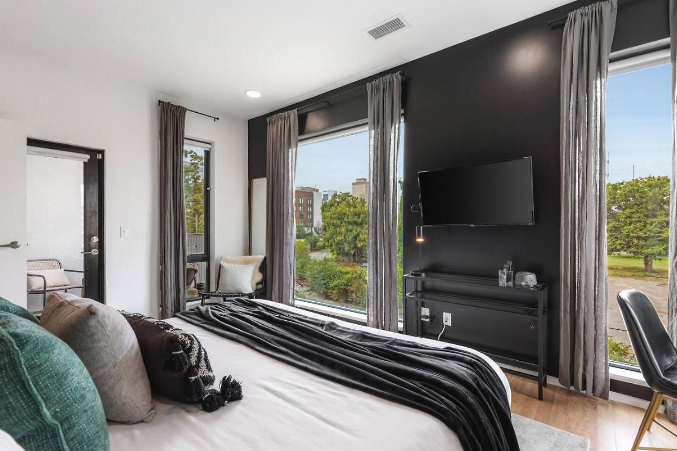 Holiday home Riverview With Garage And Balcony And Walk Downtown Nashville