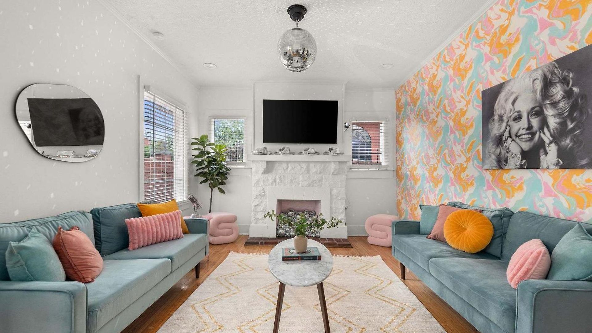 The Dolly House On Music Row - 4br - Sleeps 12 * Nashville