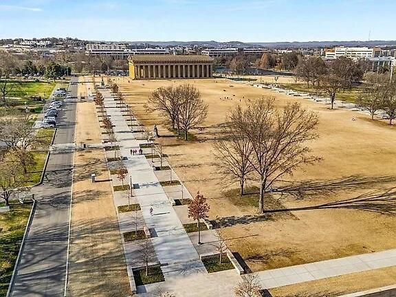 Stylish Midtown Near Vanderbilt & Parthenon Apartment