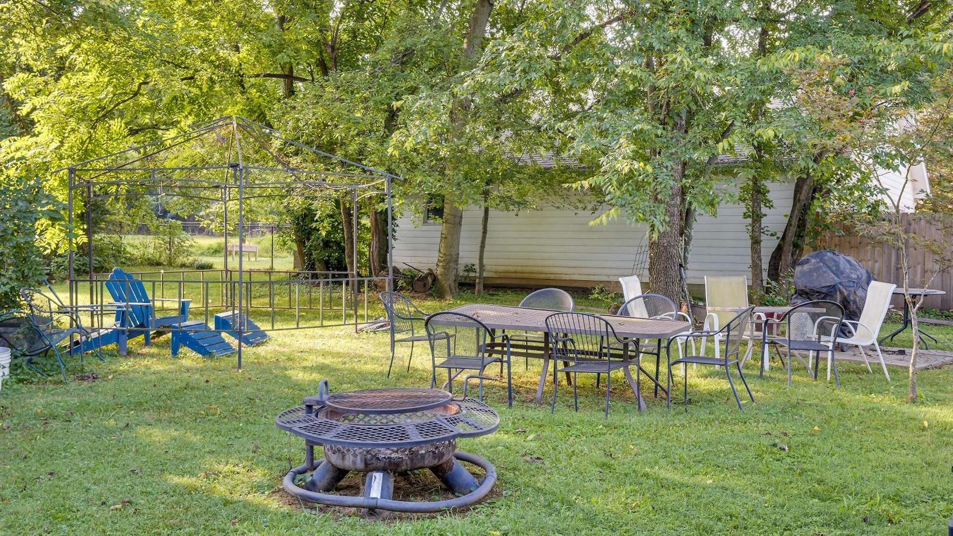 Spacious Retreat W/ Yard: Wfh Friendly! Holiday home *