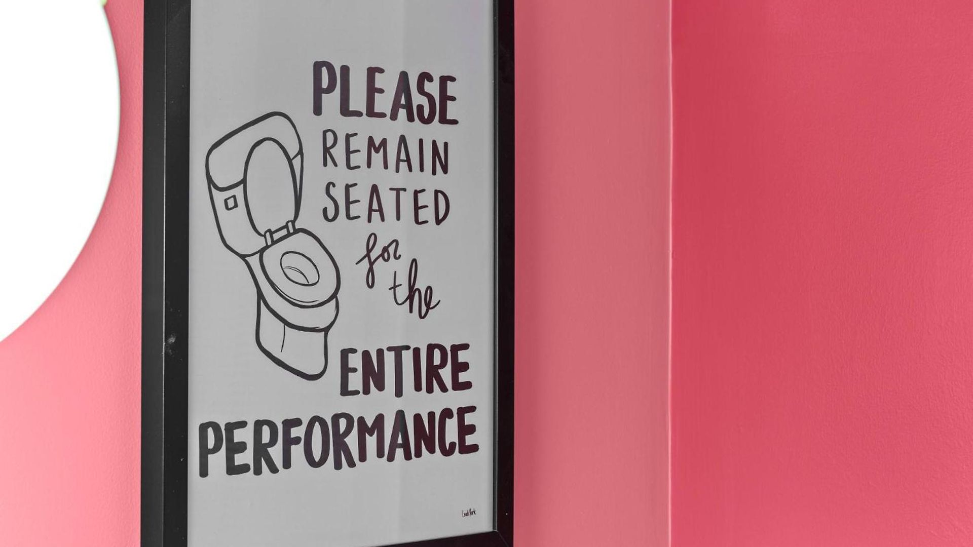 Pink Honky-tonk Karaoke Stage, Pink Glam & Bar