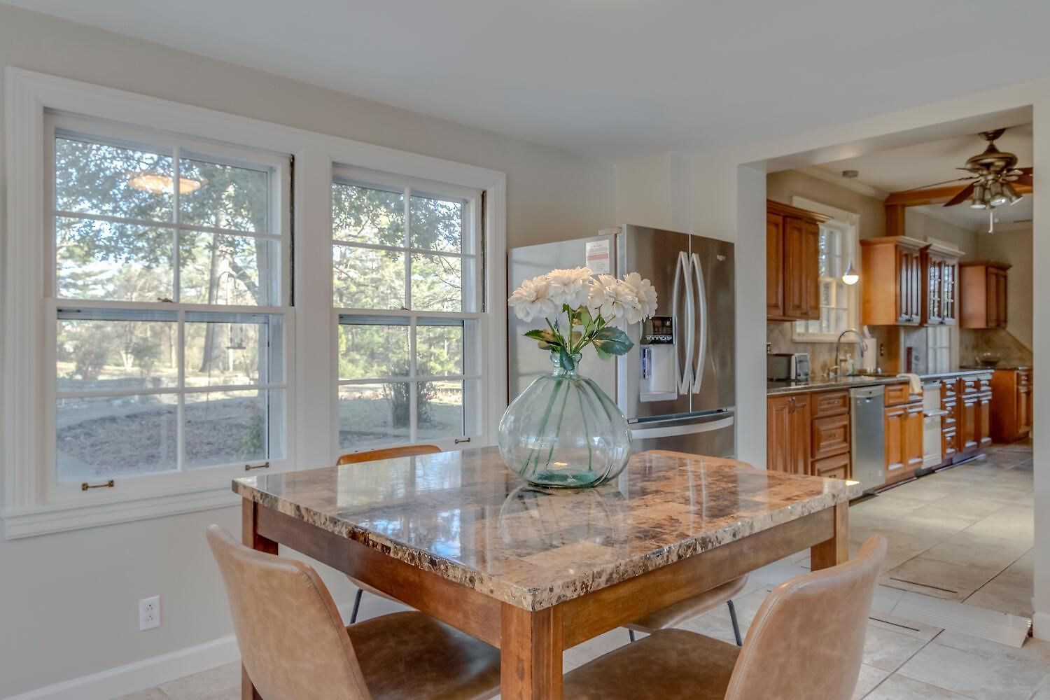 Charmed Manor-5 Mi To Dt, Opry & Airport, Beautiful Antique Estate, Sleeps 12