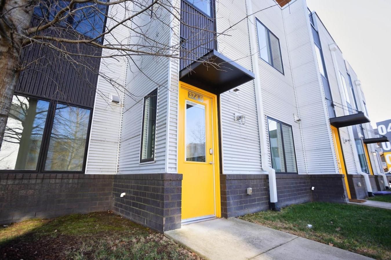 Apartment Nashvilles Wildwest Getaway