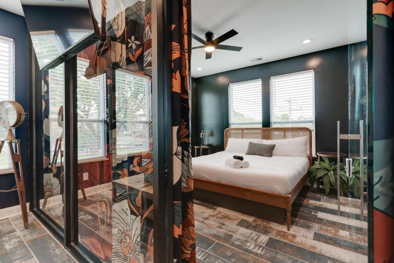Modern Getaway Near Vandy *