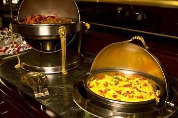 Doubletree By Hilton Airport 3*