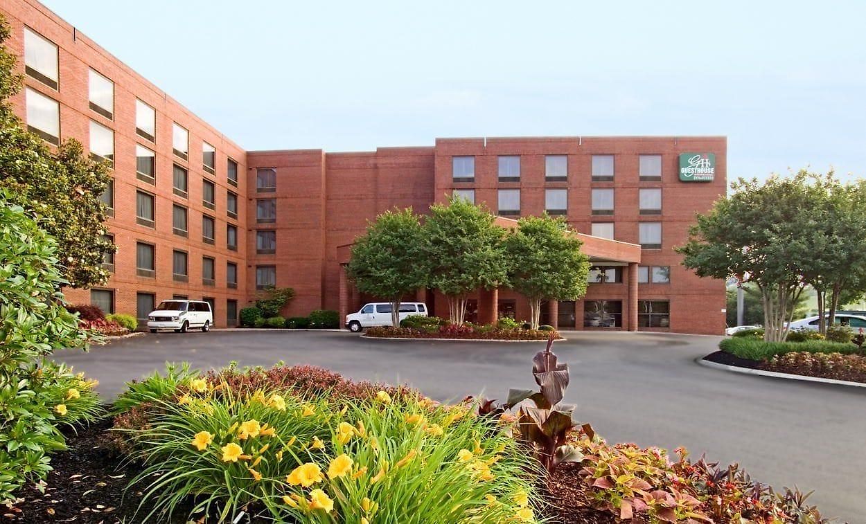 Luxe Opryland Hotel