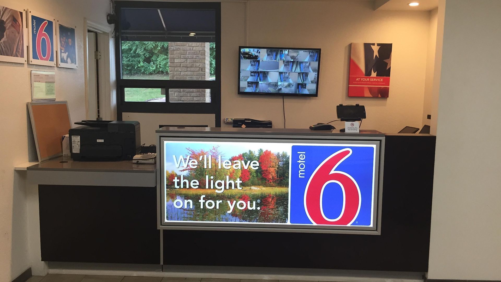 Hotel 6-nashville, Tn - Airport 3*